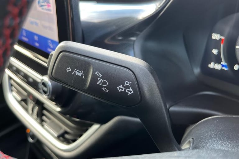 2023 Ford Puma 1.0 EcoBoost Hybrid mHEV ST-Line 5dr ** Sync 3 - Bluetooth / USB Connection Hatchb...