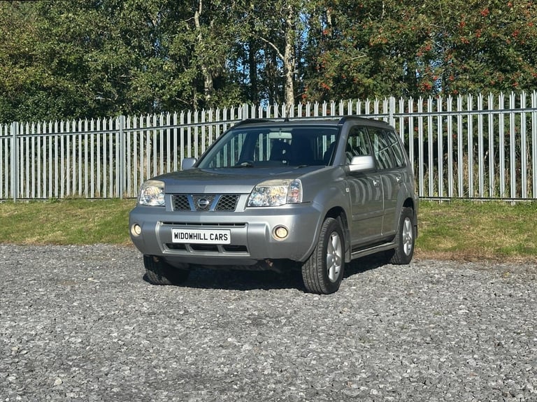NISSAN X-TRAIL 2.5 SVE 2004