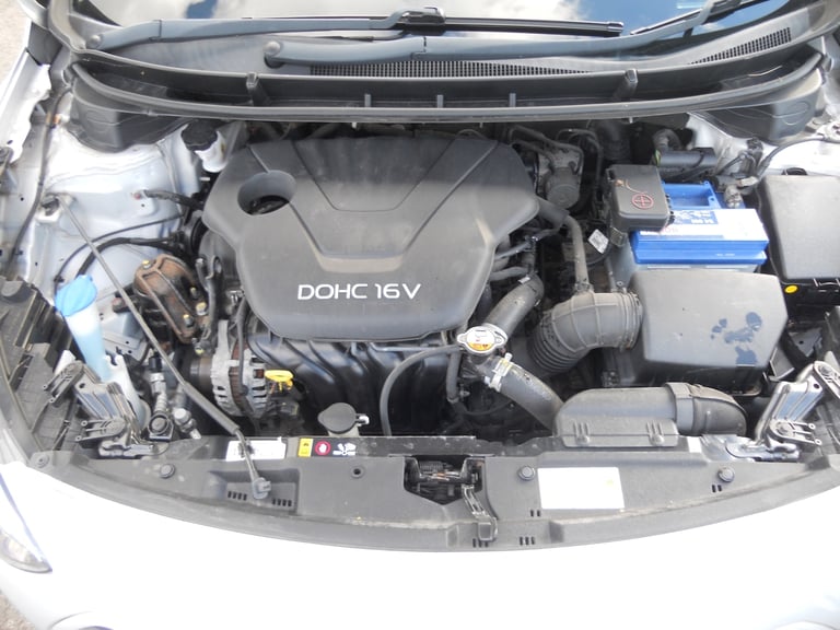 2016 Hyundai i30 1.6 Premium 5dr HATCHBACK Petrol Manual