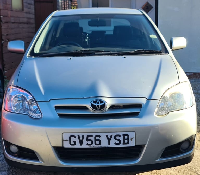 Toyota, COROLLA, Hatchback, 2006, Manual, 1364 (cc), 5 doors Diesel