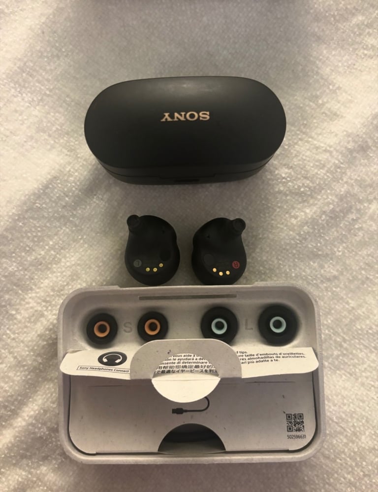 image for Sony WF-1000XM4 earphones