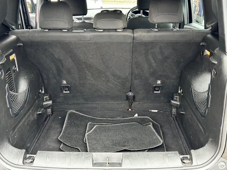 2016 Jeep Renegade 1.6 MultiJetII Longitude Euro 6 (s/s) 5dr ESTATE Diesel Manual