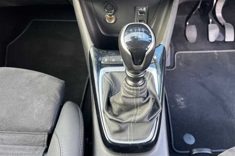 2022 Vauxhall Crossland 1.2 Turbo Ultimate SUV 5dr Petrol Manual Euro 6 (s/s) (110 ps) SUV Petrol...