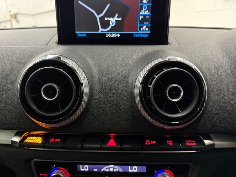 2015 65 AUDI S3 2.0 TFSI QUATTRO NAV 300BHP 4WD 3 DOOR HATCHBACK WHITE EURO 6