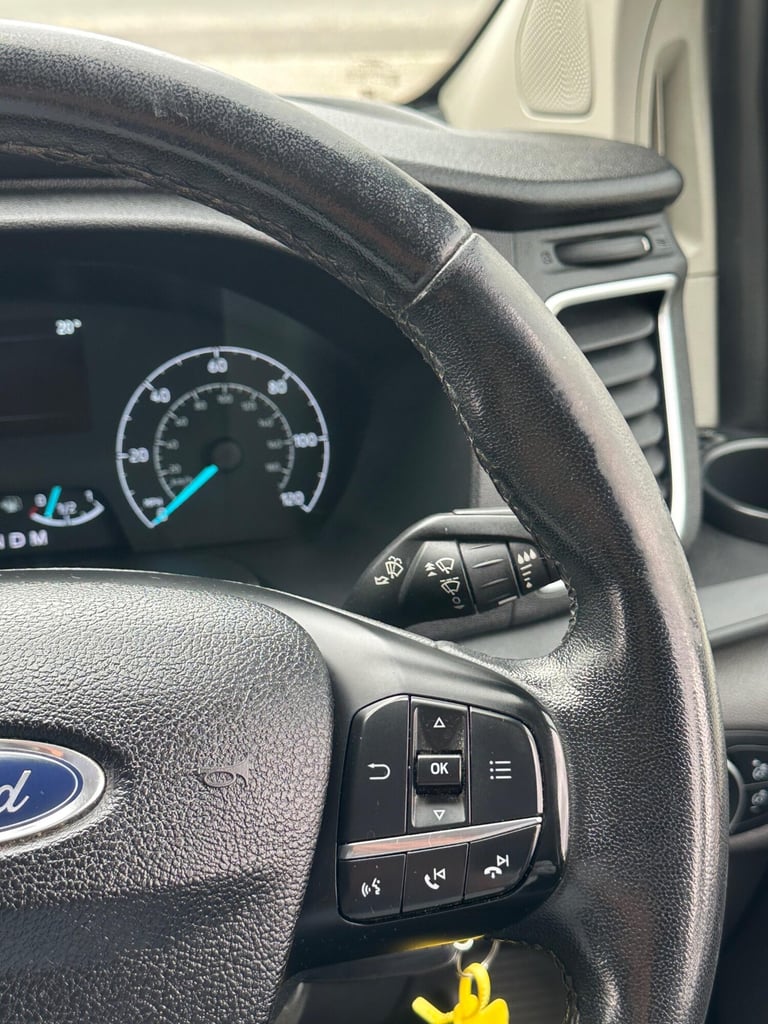 2019 Ford Transit Custom 2.0 TDCi 170ps Low Roof D/Cab Sport Van Auto PANEL VAN DIESEL Automatic