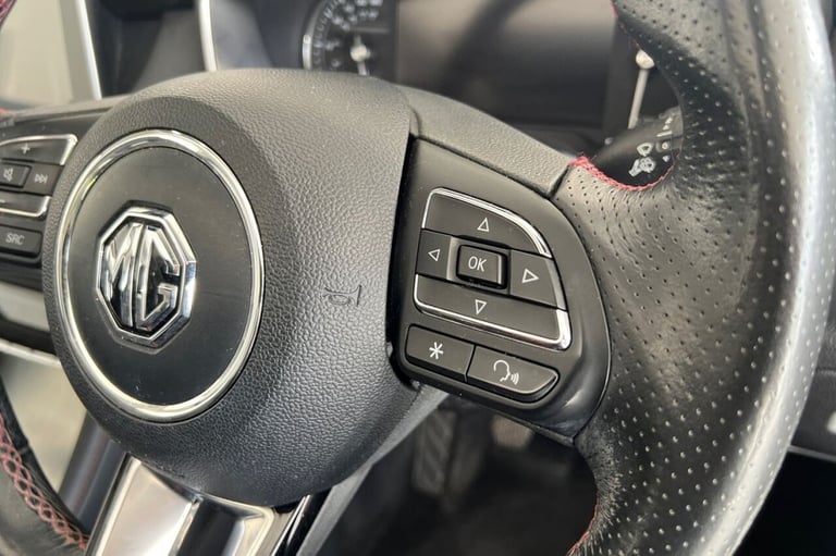 2020 20 MG MG HS 1.5 T-GDI EXCLUSIVE SUV 5DR PETROL MANUAL EURO 6 (S/S) (162 PS)