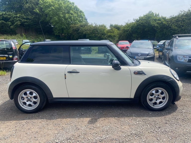 2010 MINI Hatch 1.6 Cooper 3dr Hatchback Petrol Manual