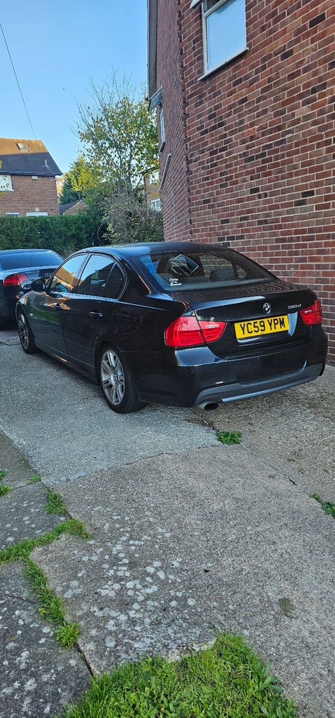 BMW, 318d, 2009, Semi-Auto, 