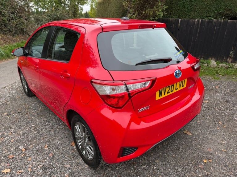  Toyota Yaris 1.5 Hybrid Icon 5dr CVT AUTOMATIC Petrol/Electric Hybrid