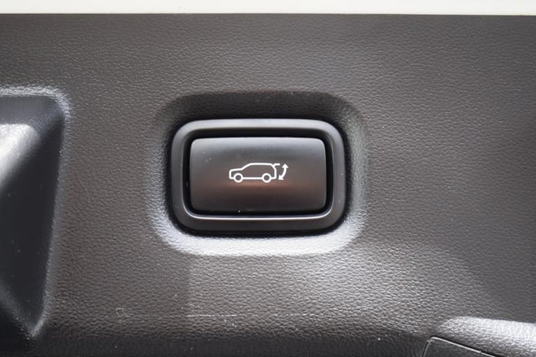 2021 Hyundai IONIQ 5 73kWh Premium Hatchback 5dr Electric Auto (217 ps) Automatic Hatchback Elect...