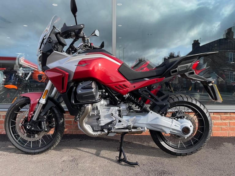 Moto Guzzi Stelvio V100