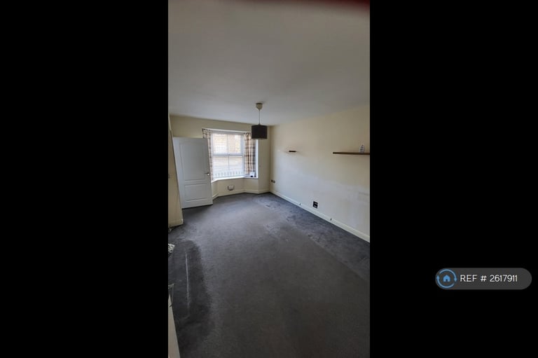 3 bedroom house in Mill Lane, Beverley, HU17 (3 bed) (#2617911)