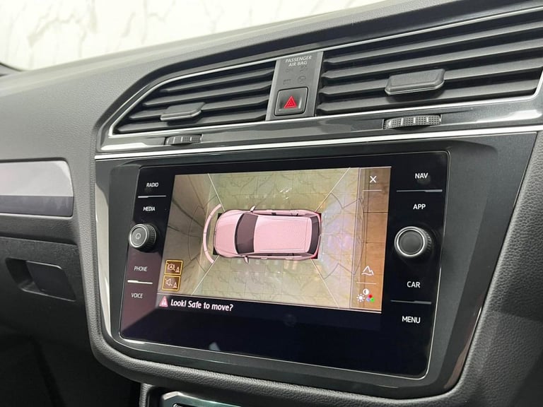 2020 Volkswagen Tiguan 2.0 TDI R-Line Tech SUV 5dr Diesel DSG 4Motion Euro 6 (s/s) (150 ps) ESTAT...