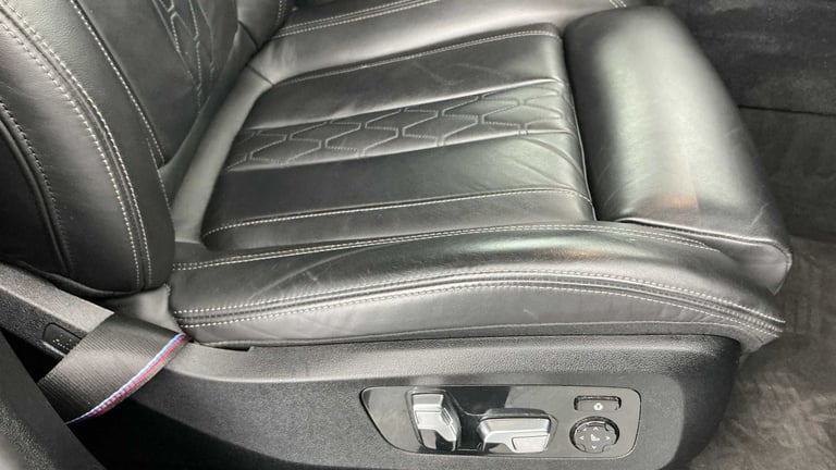 2022 BMW X6 xDrive30d M Sport 5dr Step Auto SUV Diesel Automatic
