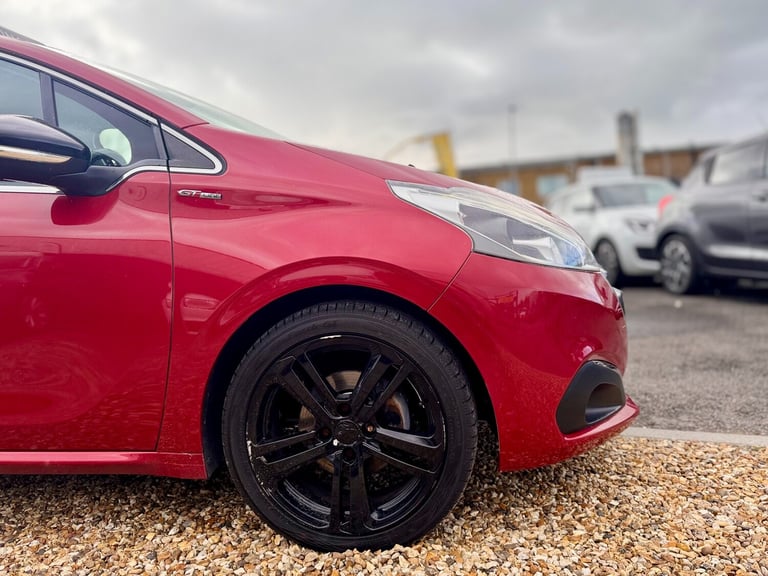 2015 Peugeot 208 1.6 BlueHDi 120 GT Line 5dr HATCHBACK Diesel Manual