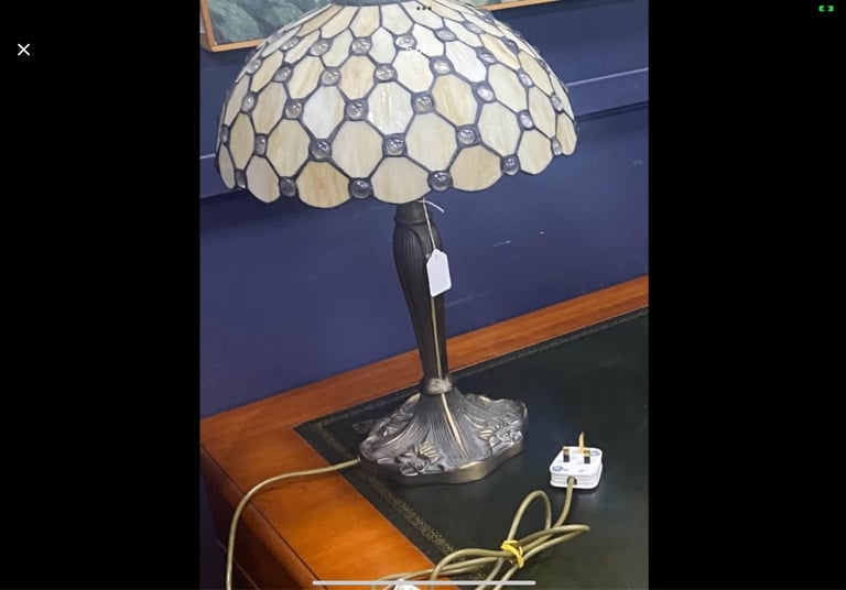 Pair of Tiffany style lamps in good working order