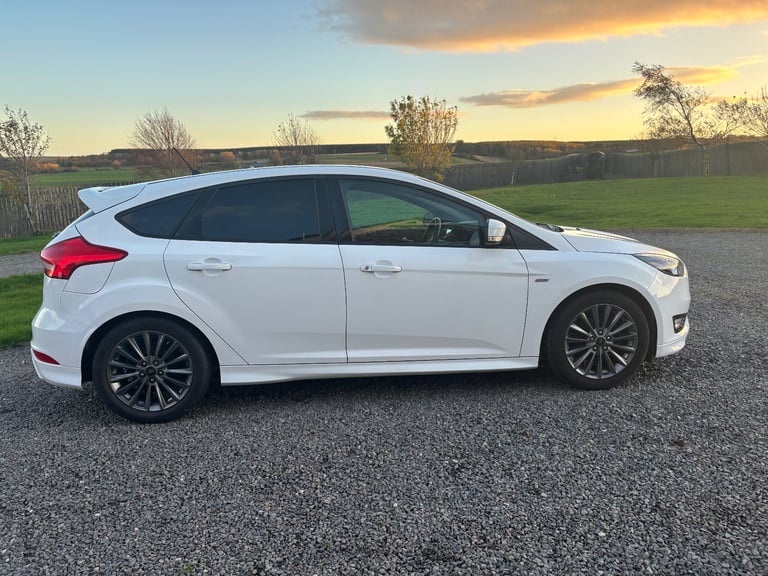 Ford, FOCUS, Hatchback, 2017, Manual, 1499 (cc), 5 doors