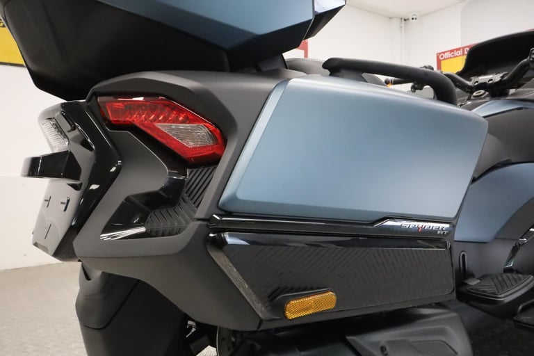 2025 Can-Am Spyder RT Limited Trike Mineral Blue Satin - IN STOCK NOW 