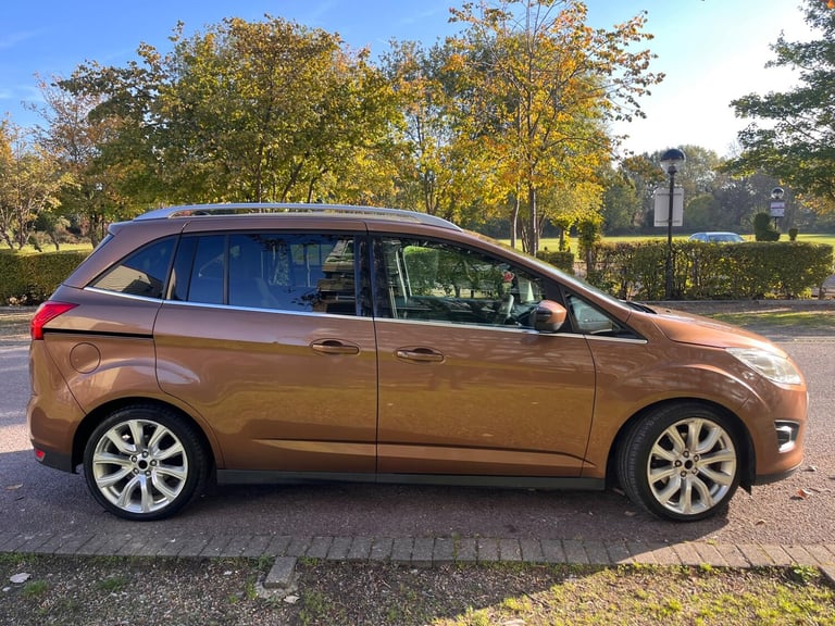 2012 Ford Grand C-Max 1.0T EcoBoost Zetec Euro 5 (s/s) 5dr MPV Petrol Manual