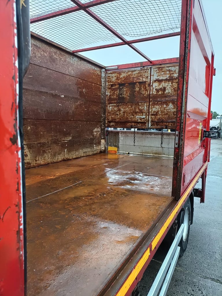 2017 Iveco Tipper Steel bulk body barn doors low k Other