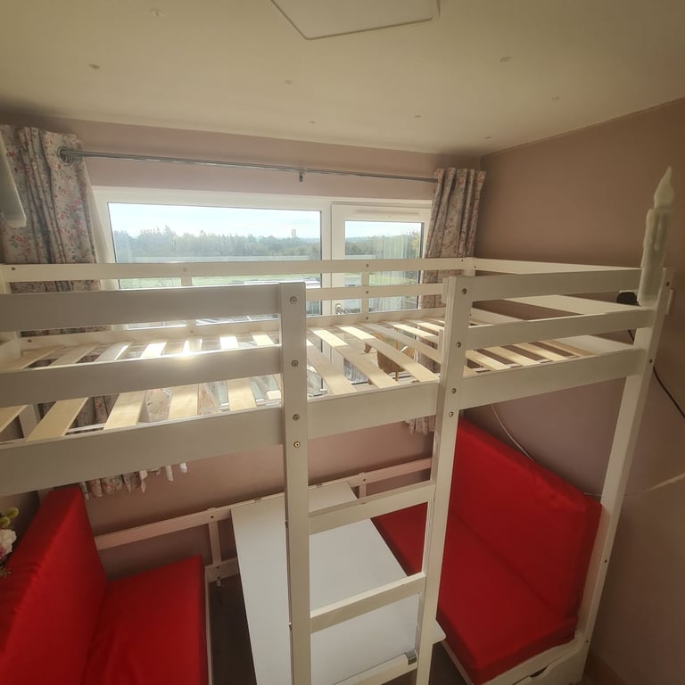 Noa & Nani High Sleeper Cabin Bed with Underseating Area and Storage Drawers, Very Good Condition 