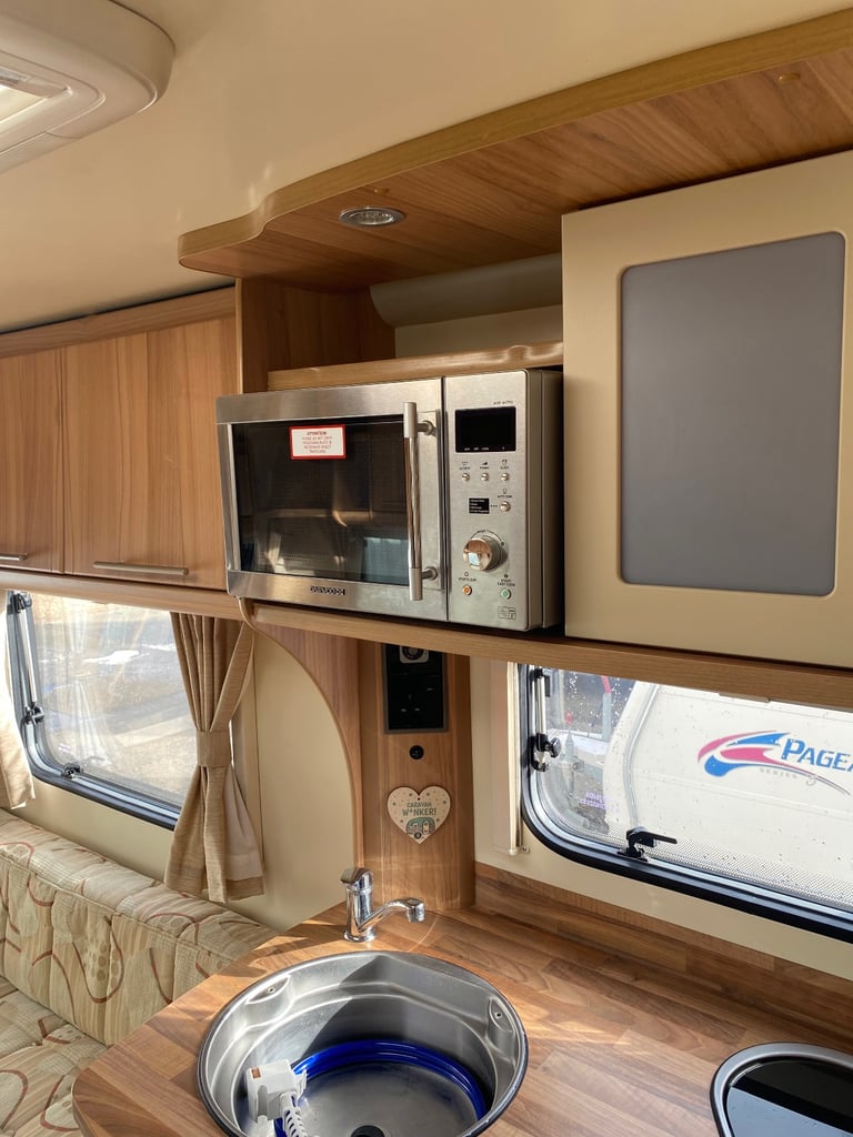 Bailey Orion 400/2  2012 in  nice condition 