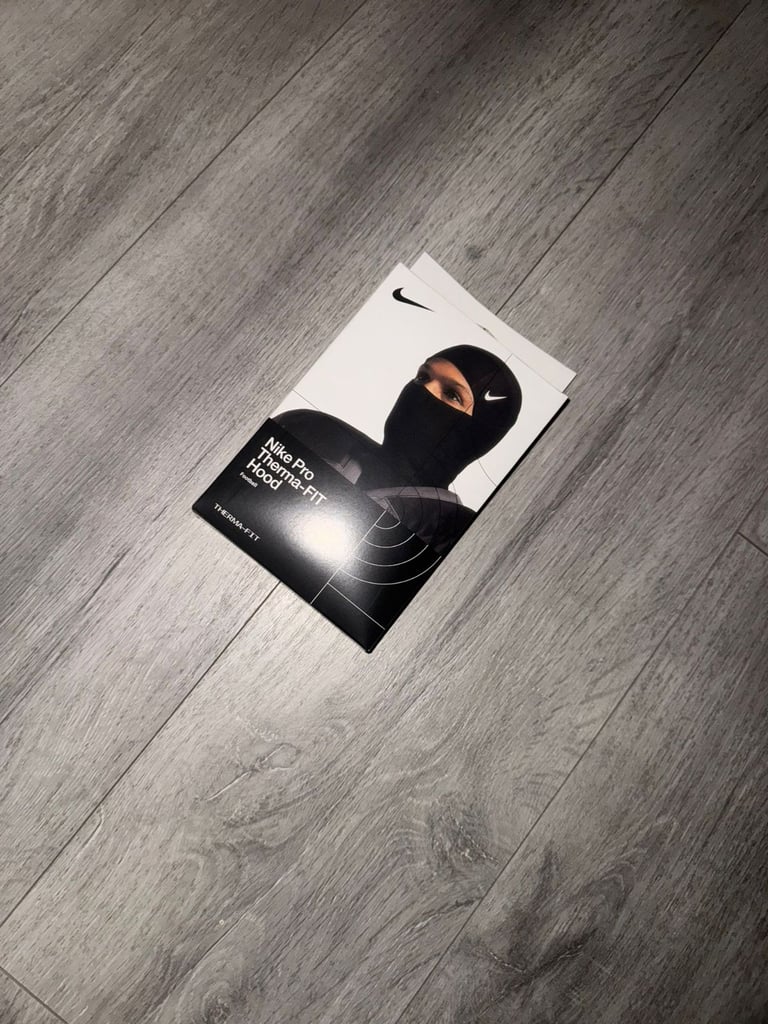 image for Nike Pro Therma-Fit Hood Black/White