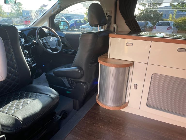 Toyota VELLFIRE By Wellhouse