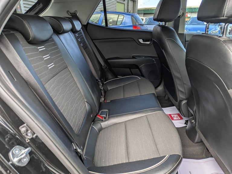 2023 Kia Stonic 1.0 T-GDi MHEV GT-Line S SUV 5dr Petrol Hybrid DCT Euro 6 (s/s) (118 bhp) HATCHBA...
