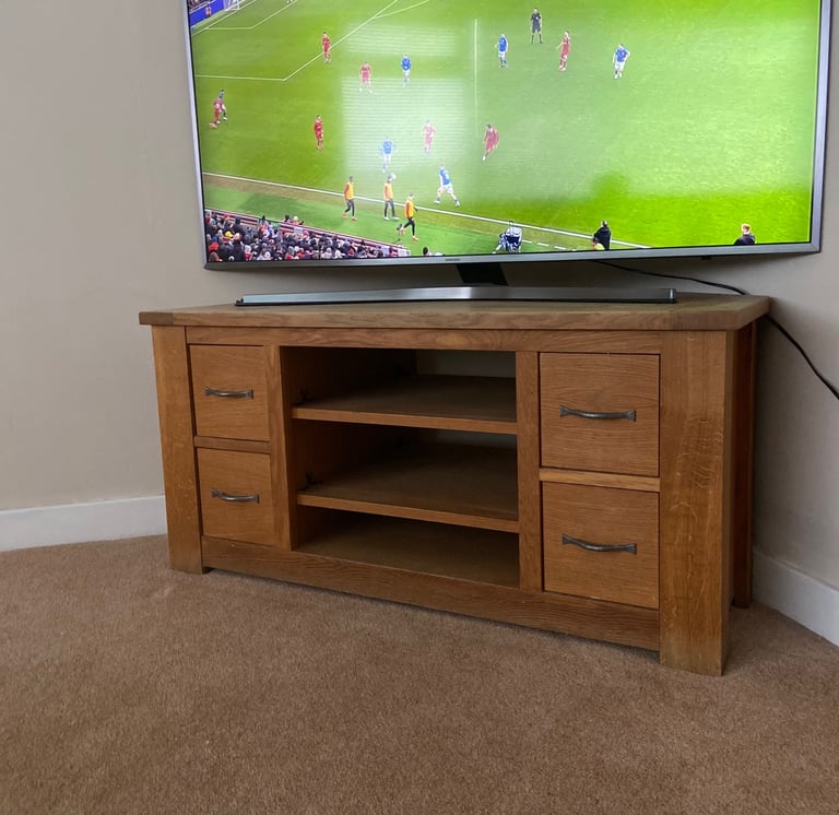 Corner TV unit