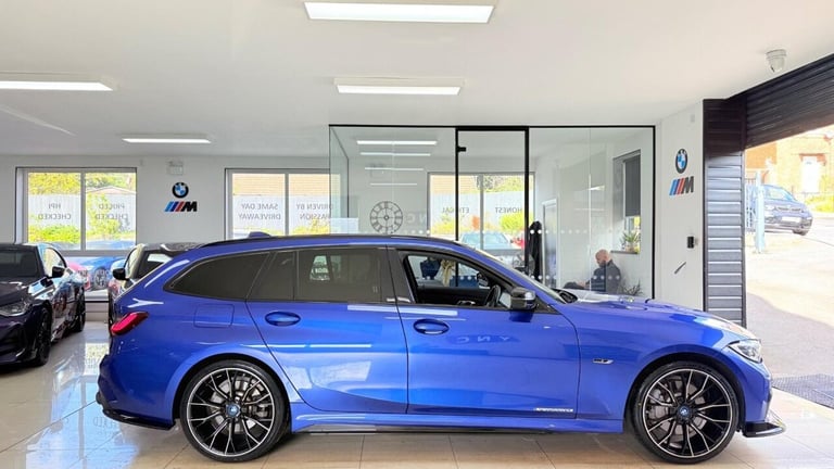 2021 BMW 3 Series 2.0 330e 12kWh M Sport Touring Auto Euro 6 (s/s) 5dr Estate PETROL/ELECTRIC Aut...