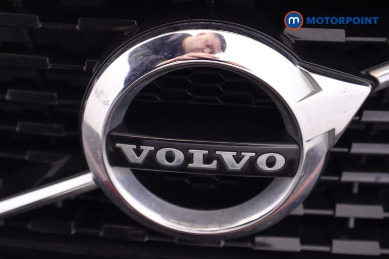 2020 Volvo XC40 1.5 T3 [163] R DESIGN 5dr SUV Petrol Manual