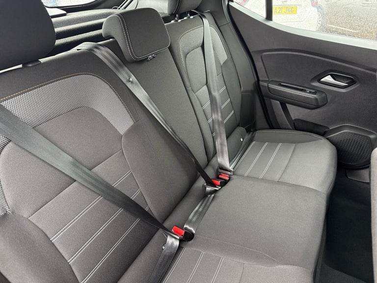 2024 Dacia Sandero Stepway 1.0 Tce Expression SUV/Crossover Petrol Manual