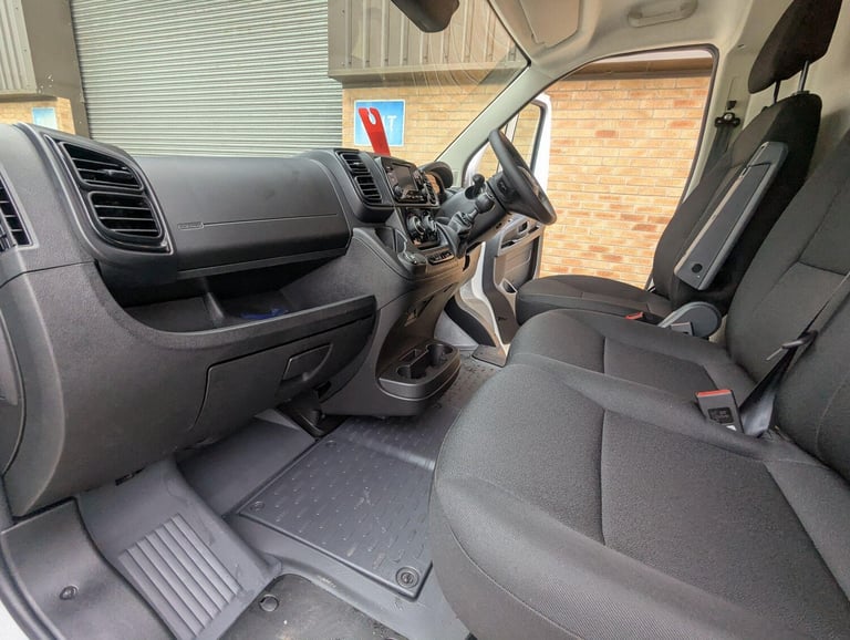 2025 Citroen Relay 2.2 BlueHDi 35 Enterprise L3 H2 Euro 6 (s/s) 5dr PANEL VAN Diesel Manual