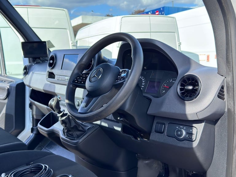 2021 Mercedes-Benz Sprinter 2.0 315 CDI Progressive RWD L3 Euro 6 (s/s) 2dr CHASSIS CAB Diesel Ma...