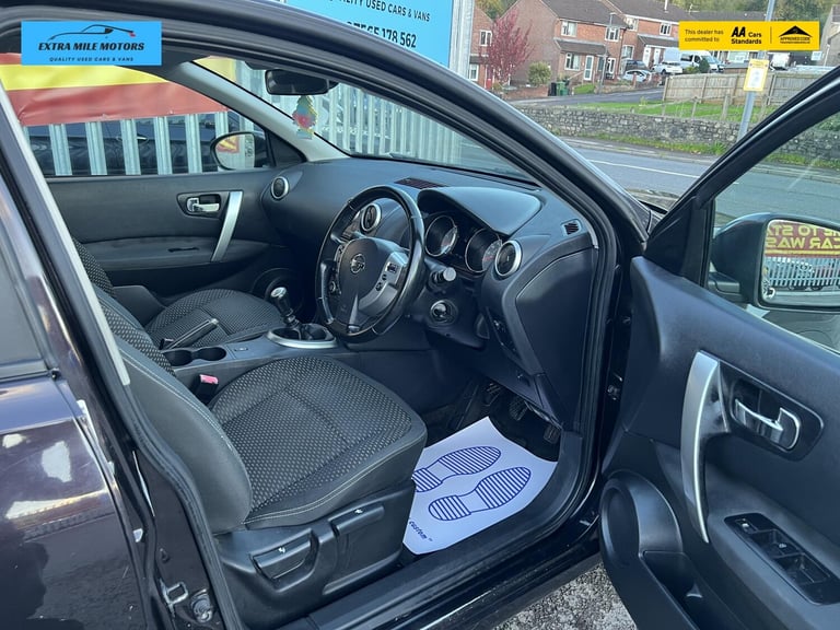 2009 Nissan Qashqai 1.5 dCi Acenta Hatchback 5dr Diesel Manual 2WD (139 g/km, 105 bhp) Hatchback ...