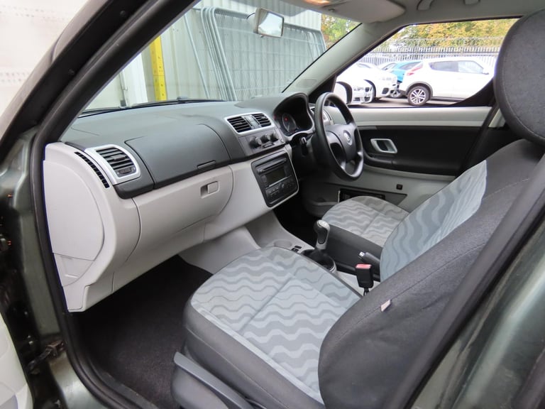 2007 Skoda Roomster 1.9 TDI Pure Drive 2 MPV 5dr Diesel Manual (139 g/km, 105 bhp) MPV Diesel Manual