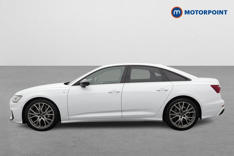 2022 Audi A6 40 TFSI Black Edition 4dr S Tronic Saloon Petrol Automatic