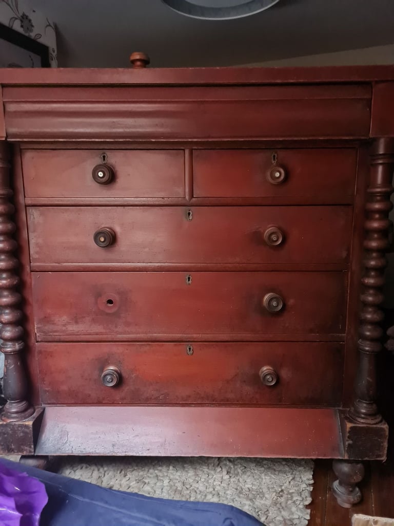 image for Antique chest of drawers 
