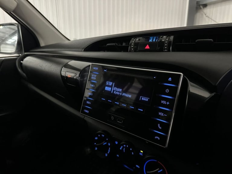 2020 70 TOYOTA HI-LUX 2.4 D-4D ACTIVE PICKUP DOUBLE CAB 4DR DIESEL MANUAL 4WD EU