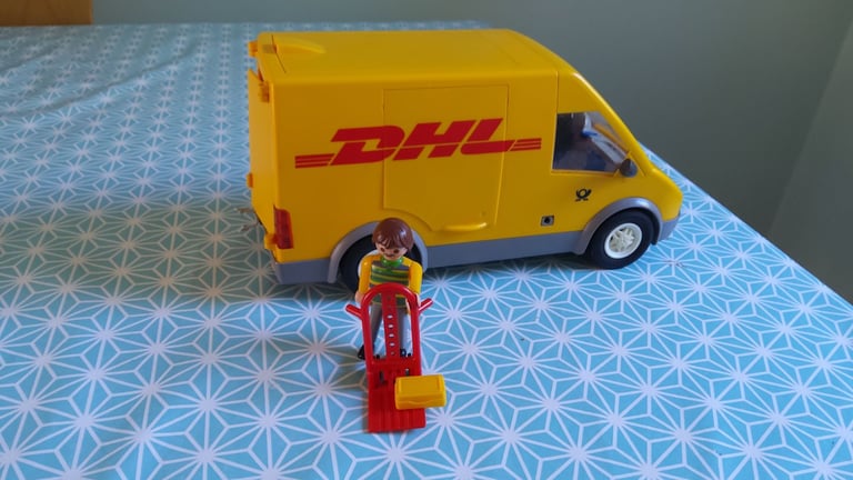 image for Playmobil DHL DELIVERY van