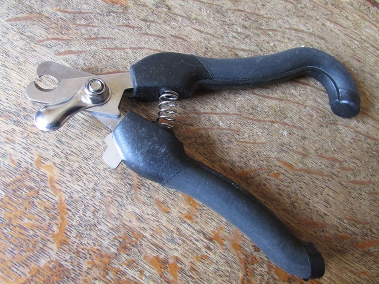 image for Doggie Claw Clippers. New condition.