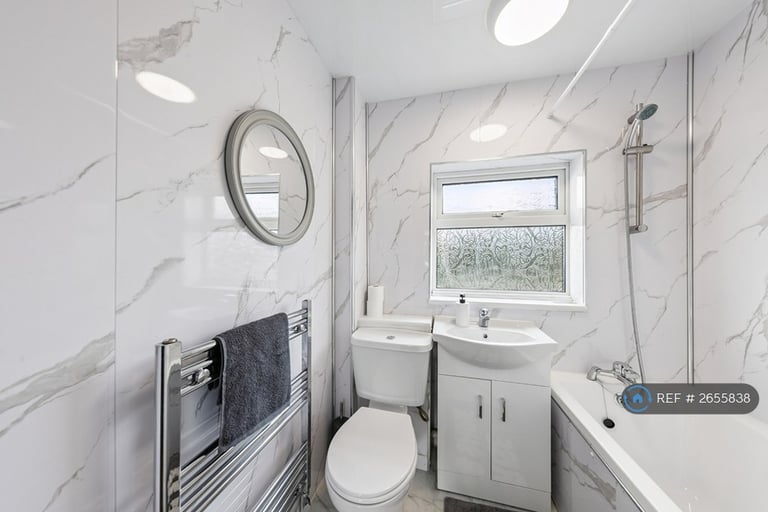 3 bedroom house in Brempsons, Basildon, SS14 (3 bed) (#2655838)