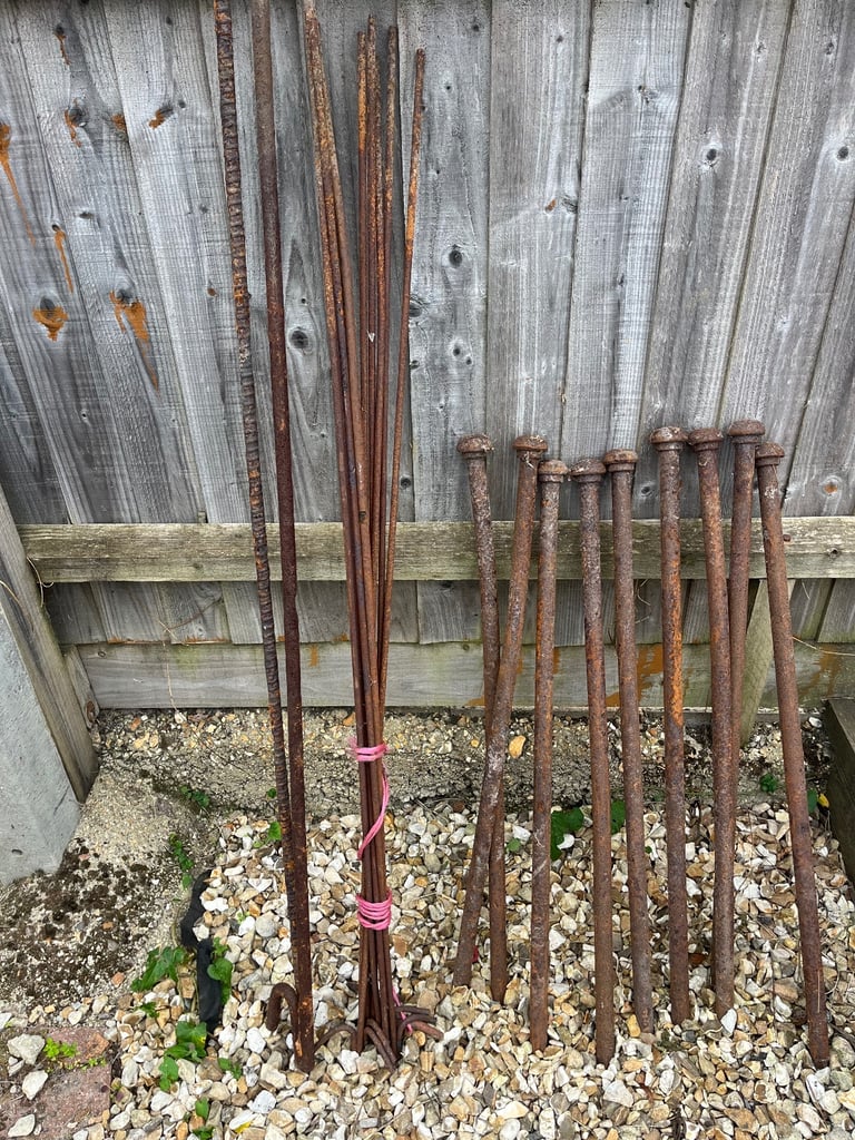 Assorted Large tent pegs and garden spikes 