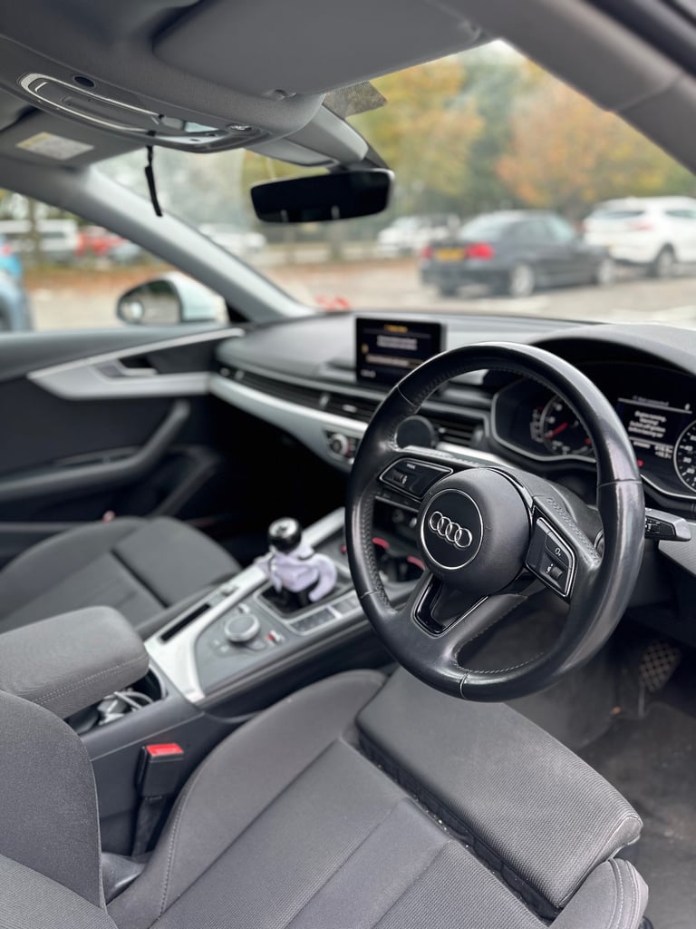 Audi, A4, Saloon, 2017, Manual, 1395 (cc), 4 doors