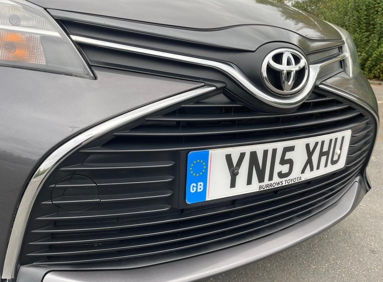 2015 Toyota Yaris 1.33 VVT-i Icon 5dr HATCHBACK Petrol Manual