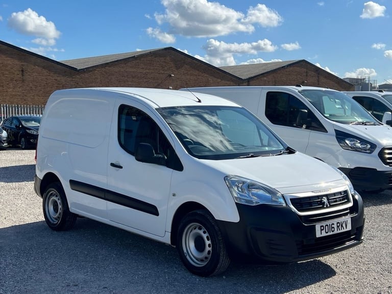 2016 Peugeot Partner 1.6 HDi 850 S Panel Van 4dr Diesel Manual L1 (132 g/km , 92 bhp) Van Diesel ...