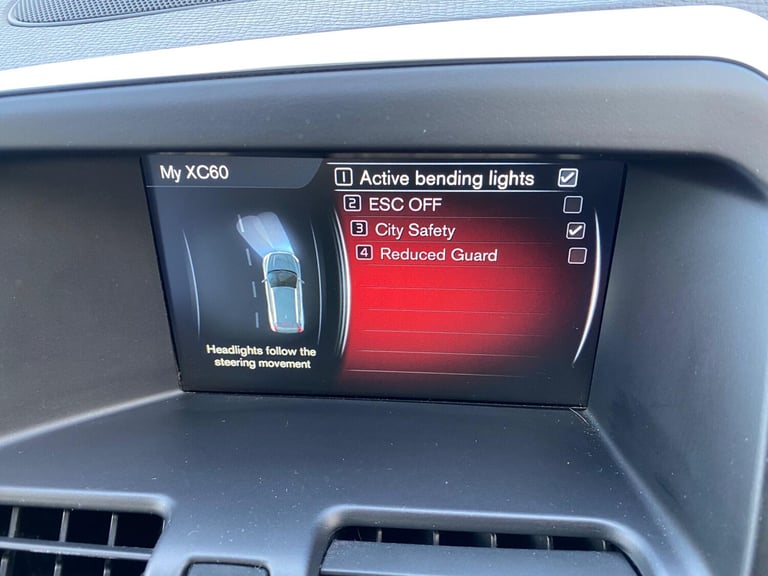 2016 Volvo XC60 2.0 D4 SE Lux Nav Auto Euro 6 (s/s) 5dr ESTATE Diesel Automatic