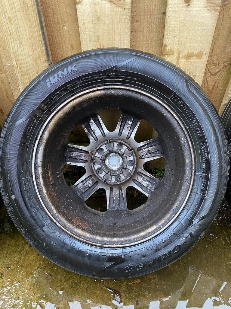 Ford Transit Connect MK1 Limited 15” Alloys 5x108