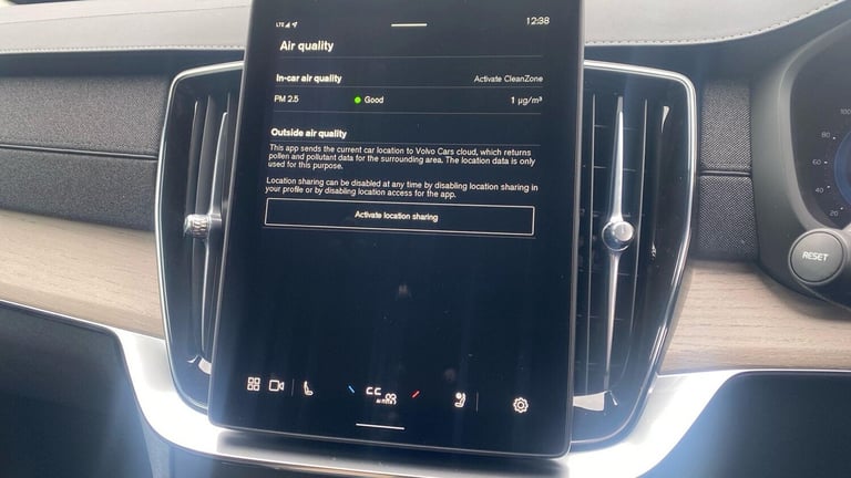 2025 Volvo XC90 Plus, B5 AWD Mild hybrid, Petrol, Dark, 7 Seats ESTATE Petrol/Electric Hybrid Aut...